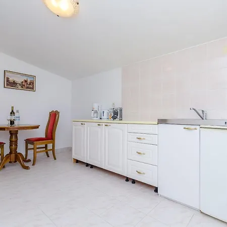 Ana Apartament