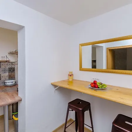 Ana Apartament *