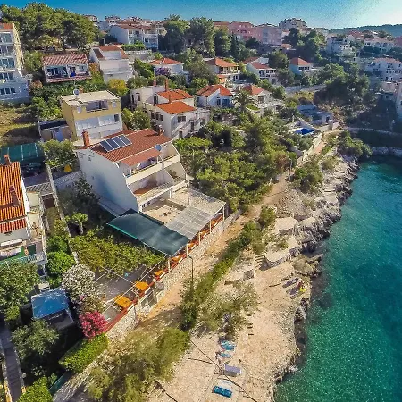 Ana * Okrug Gornji