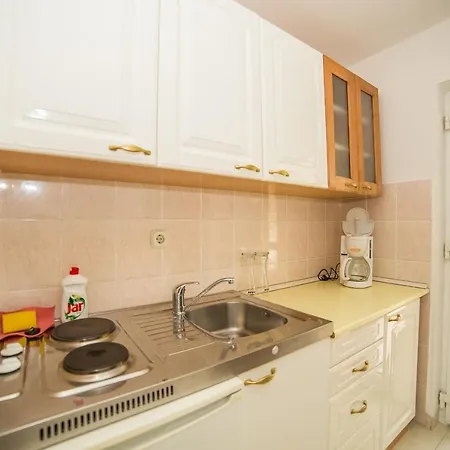 Apartament Ana Okrug Gornji