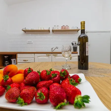 Apartament Ana Okrug Gornji