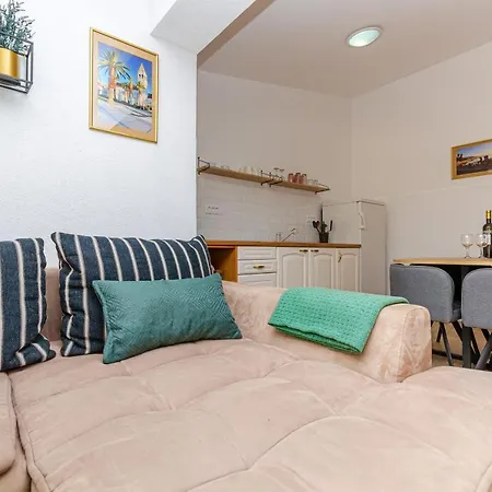 Ana Apartament *